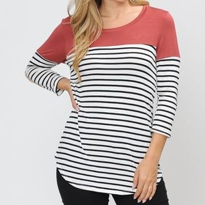 3/4 SLEEVE COLOR BLOCK TOP WITH ELBOW PATCH